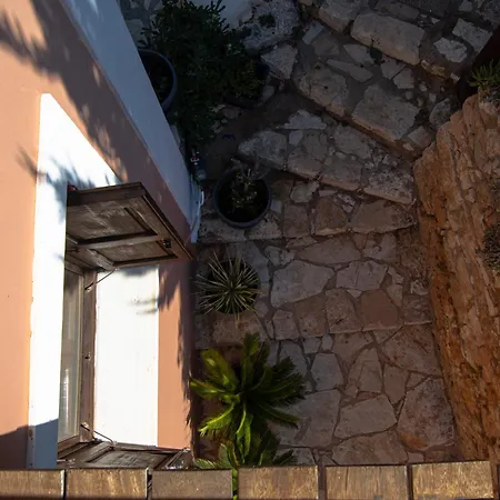 Apartament Kavos House Meyísti