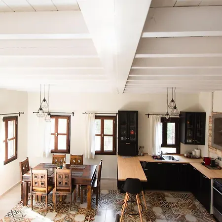 Apartment Kavos House *