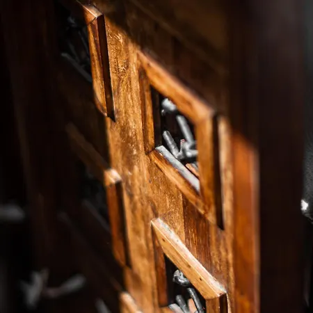 Daire Kavos House Meyísti